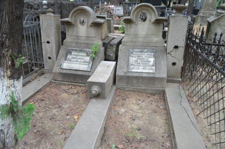 Navtlugi Jewish Cemetery