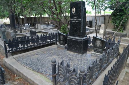 Navtlugi Jewish Cemetery