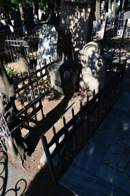 Navtlugi Jewish Cemetery