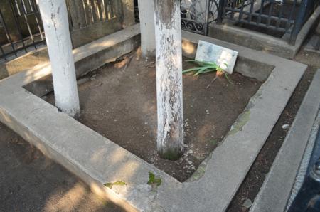 Navtlugi Jewish Cemetery