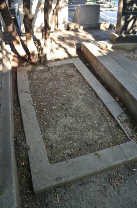 Navtlugi Jewish Cemetery