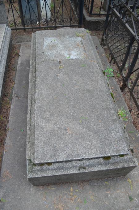 Navtlugi Jewish Cemetery