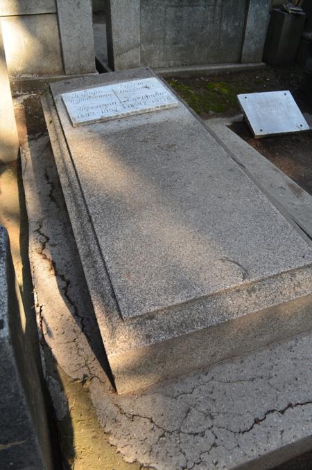 Navtlugi Jewish Cemetery