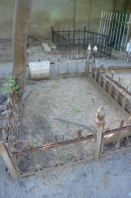 Navtlugi Jewish Cemetery