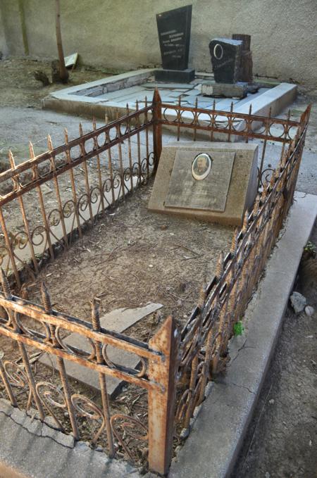 Navtlugi Jewish Cemetery