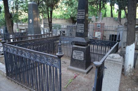 Navtlugi Jewish Cemetery