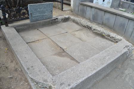 Navtlugi Jewish Cemetery