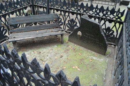 Navtlugi Jewish Cemetery