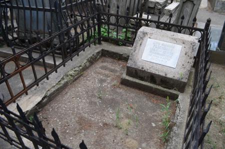 Navtlugi Jewish Cemetery