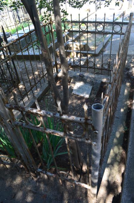 Navtlugi Jewish Cemetery