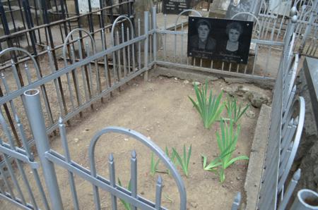 Navtlugi Jewish Cemetery