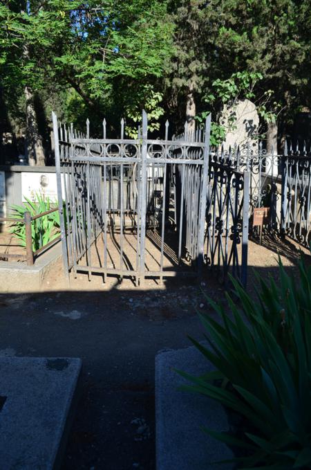 Navtlugi Jewish Cemetery