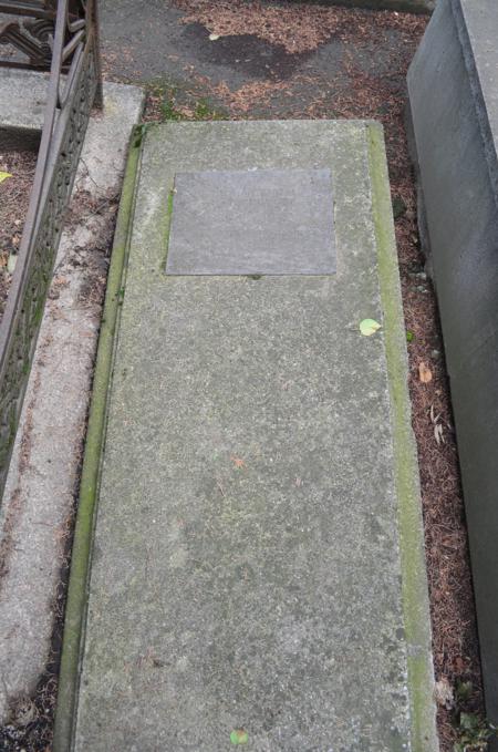 Navtlugi Jewish Cemetery