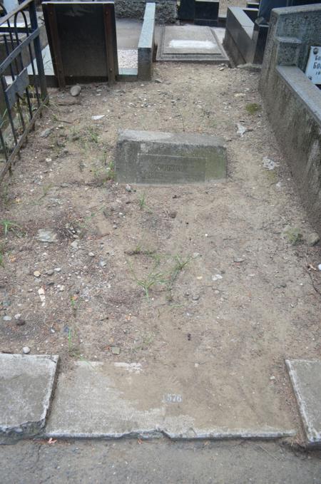 Navtlugi Jewish Cemetery