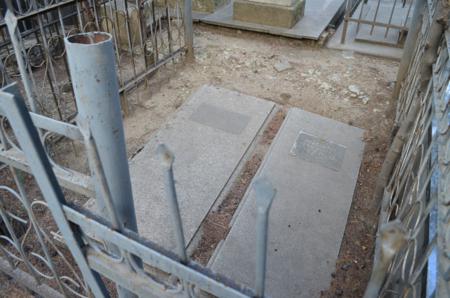 Navtlugi Jewish Cemetery