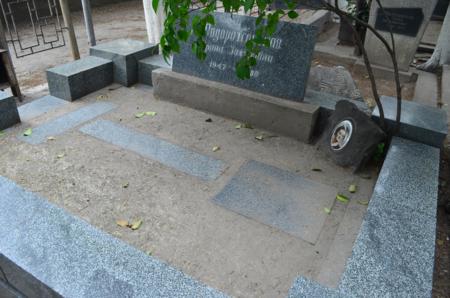 Navtlugi Jewish Cemetery