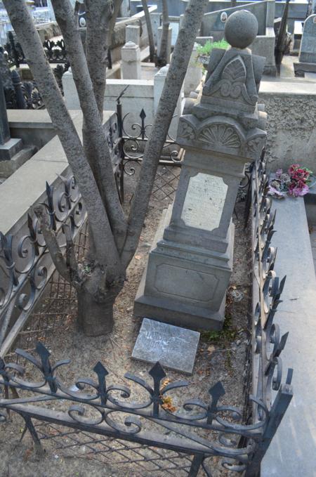 Navtlugi Jewish Cemetery