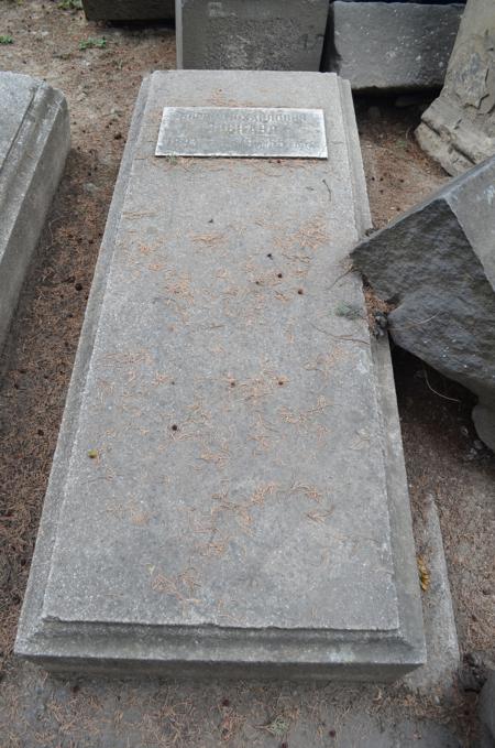 Navtlugi Jewish Cemetery