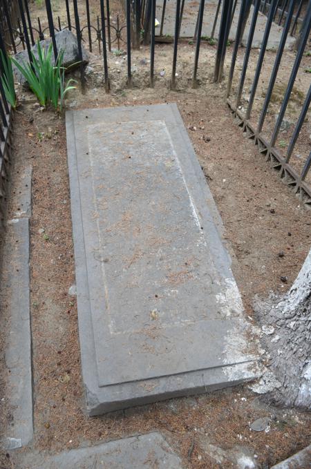 Navtlugi Jewish Cemetery