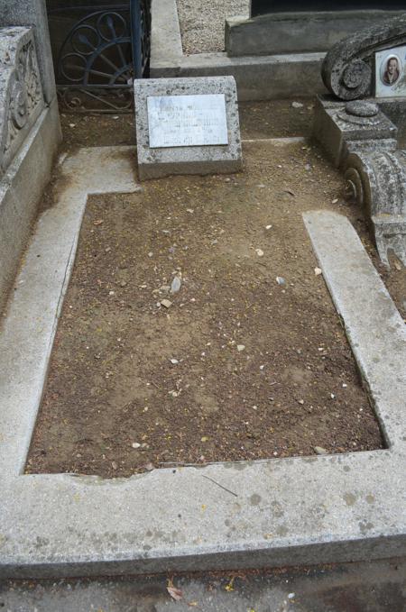 Navtlugi Jewish Cemetery