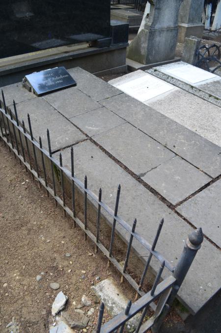 Navtlugi Jewish Cemetery