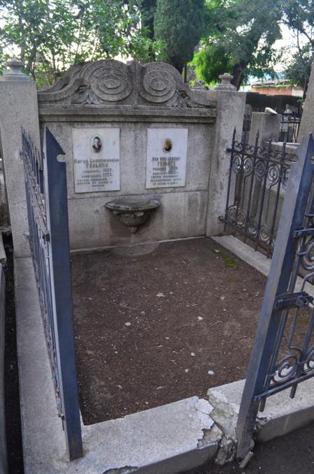 Navtlugi Jewish Cemetery