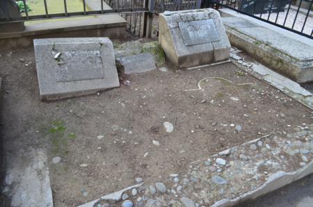 Navtlugi Jewish Cemetery