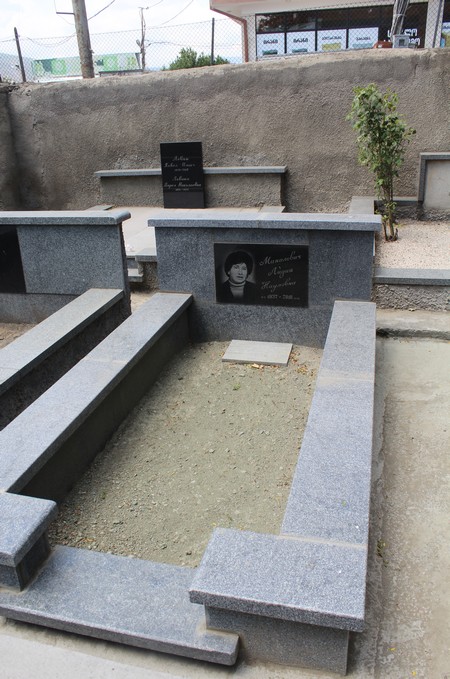 Navtlugi Jewish Cemetery