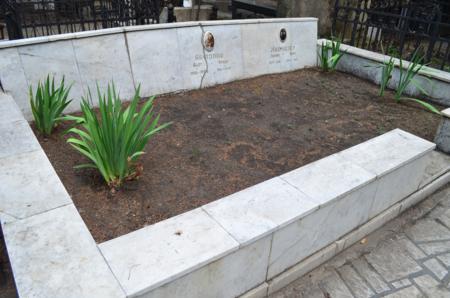 Navtlugi Jewish Cemetery