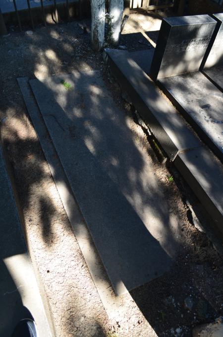 Navtlugi Jewish Cemetery