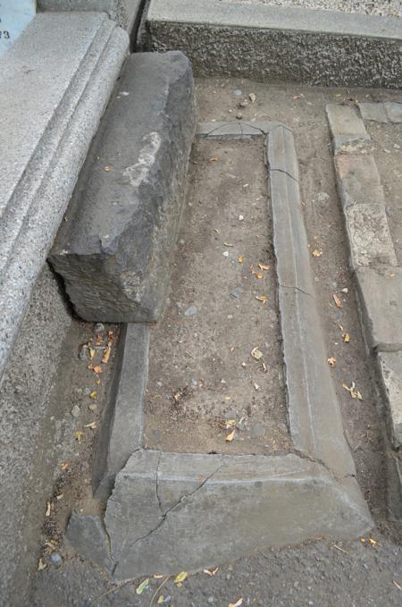 Navtlugi Jewish Cemetery