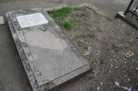 Navtlugi Jewish Cemetery