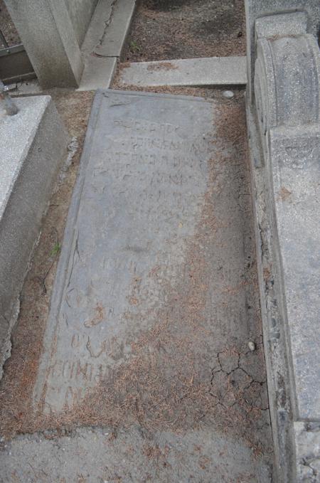 Navtlugi Jewish Cemetery