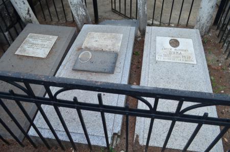 Navtlugi Jewish Cemetery