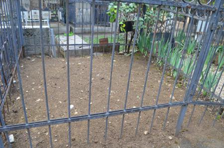 Navtlugi Jewish Cemetery