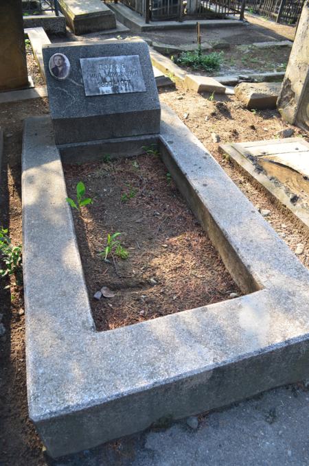 Navtlugi Jewish Cemetery