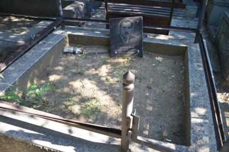 Navtlugi Jewish Cemetery