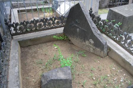 Navtlugi Jewish Cemetery