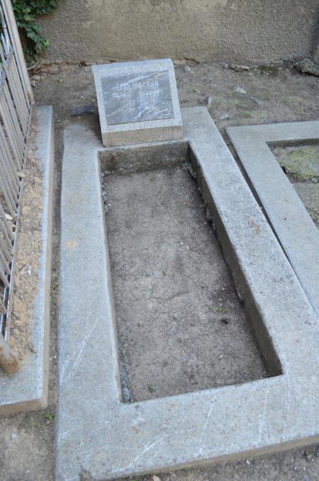 Navtlugi Jewish Cemetery