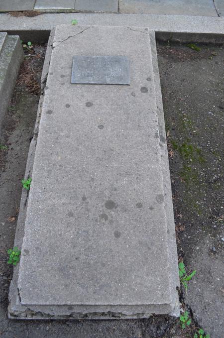 Navtlugi Jewish Cemetery