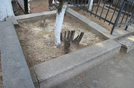 Navtlugi Jewish Cemetery
