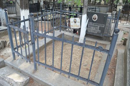 Navtlugi Jewish Cemetery