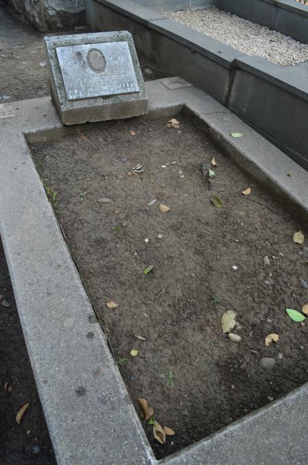 Navtlugi Jewish Cemetery