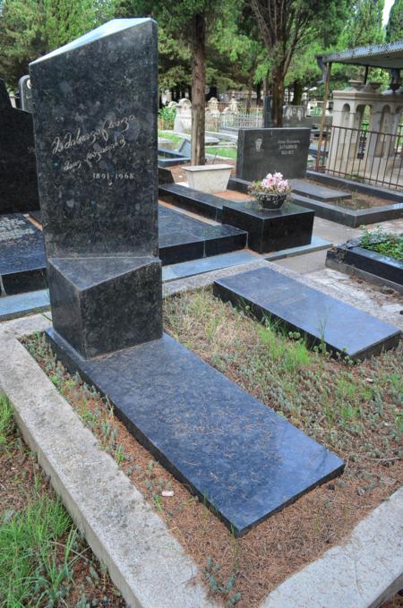 Varketili Jewish Cemetery