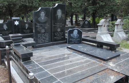 Varketili Jewish Cemetery