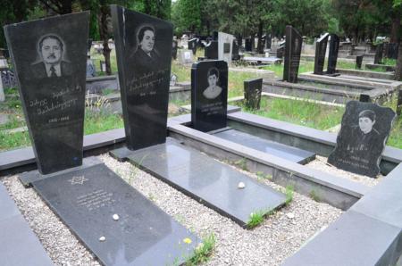 Varketili Jewish Cemetery