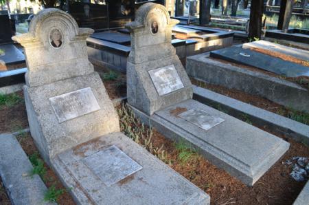 Varketili Jewish Cemetery