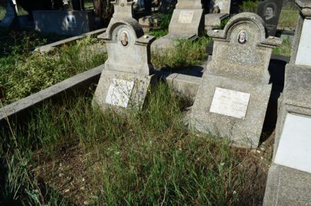 Varketili Jewish Cemetery