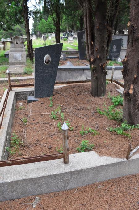 Varketili Jewish Cemetery