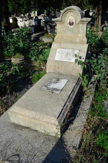 Varketili Jewish Cemetery